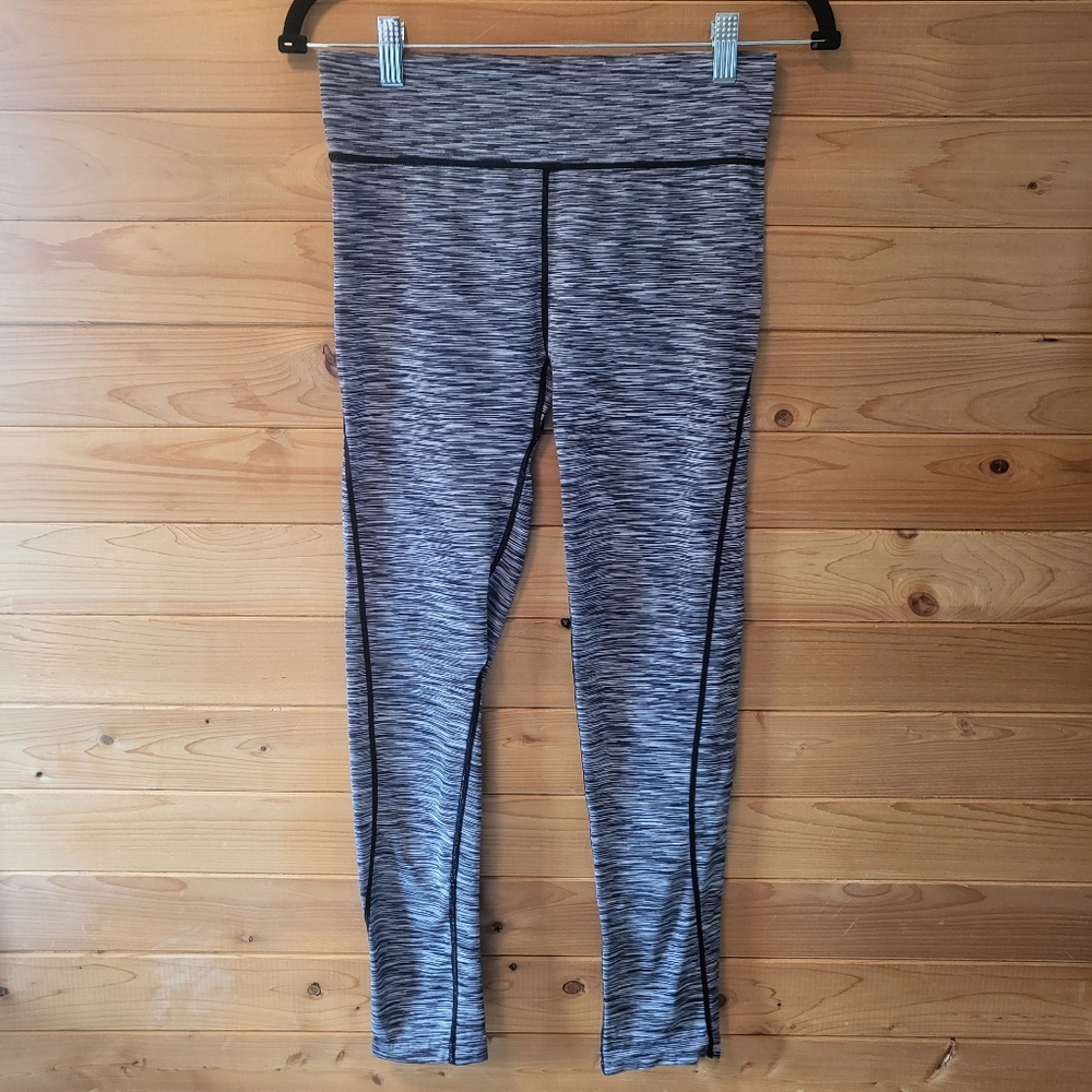 Amazing Sports Black & Gray Active Leggings
